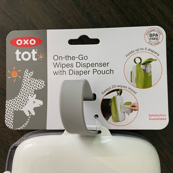 Wipes Dispenser w Diaper Pouch (new) - Picture 4 of 6